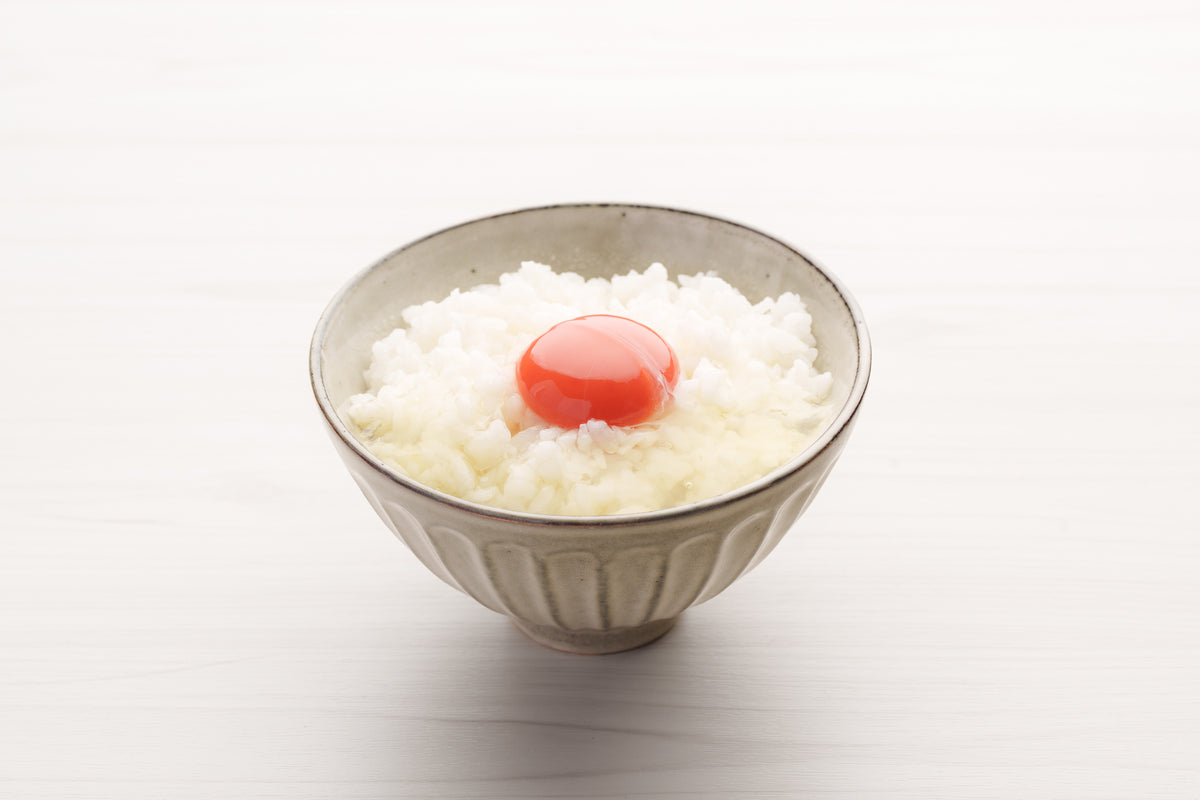 究極の卵かけご飯ギフトセット 箱庭たまご9個×ろく助塩（送料